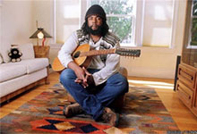 Interview with Alvin Youngblood Hart